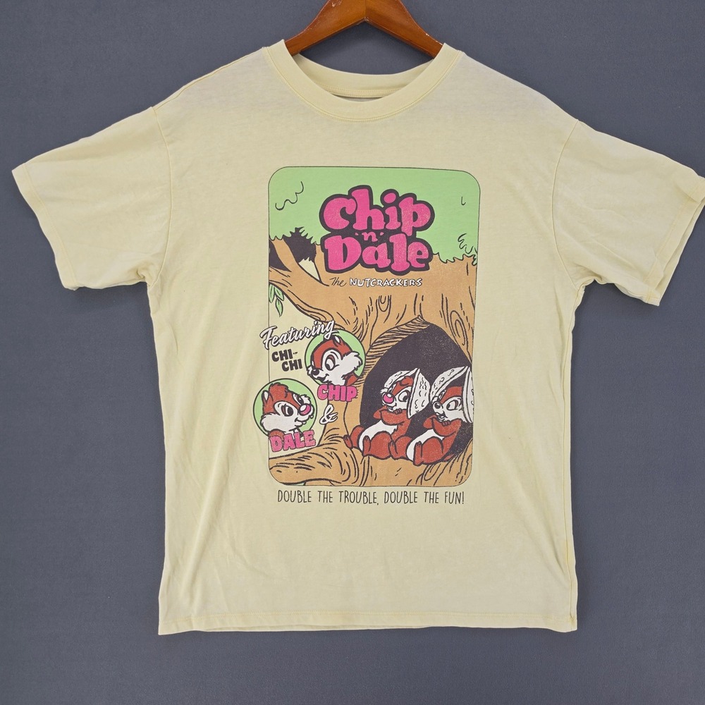 Disney Chip n Dale The Nutcrackers Graphic T-Shirt Yellow Large L Short Sleeve